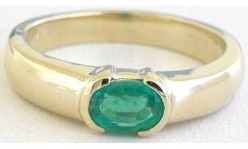 Genuine Oval Emerald Ring in 14k yellow gold - East West Set