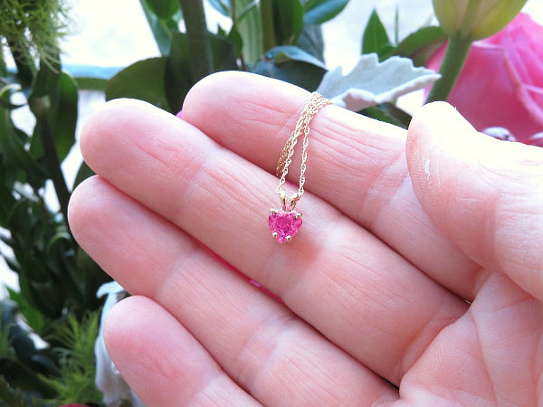0.82 carat Heart Cut Pink Sapphire Pendant Necklace in 14k yellow gold