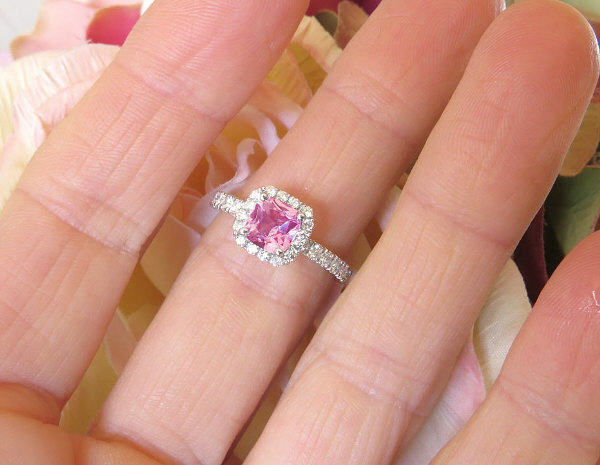 light pink sapphire – Aardvark Jewellery