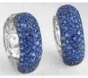 Natural blue sapphire ring in 18k white gold